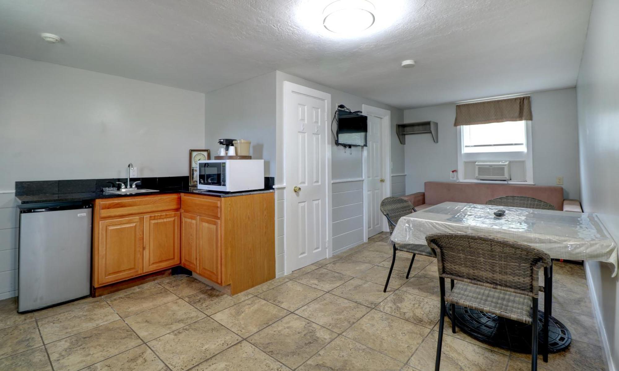 Windrift Motel 2*